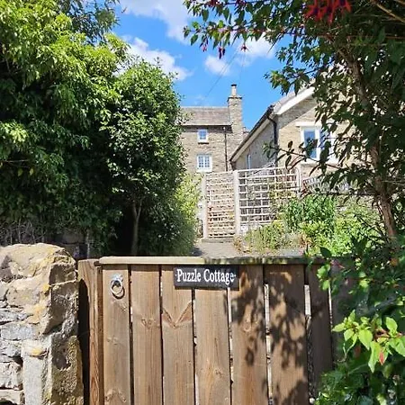 Puzzle Cottage, Quirky Dales For 2 * Spennithorne